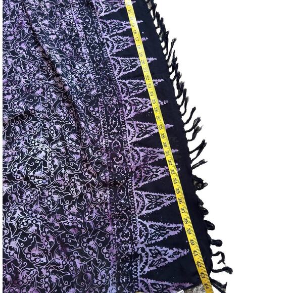 Women’s Shawl or Scarf 100% Rayon Purple and Black Accessory - Picture 8 of 9